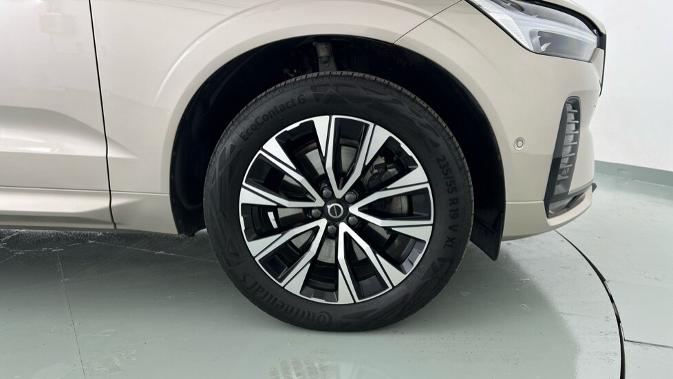 Used Volvo XC60 2022 for sale - 75843775: Photo 60