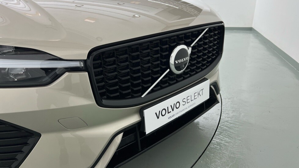 Used Volvo XC60 2022 for sale - 75843775: Photo 61