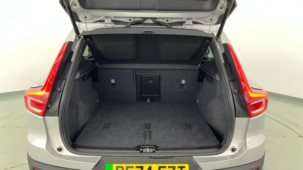 Used Volvo XC40 2024 for sale - 77071049: Photo 13