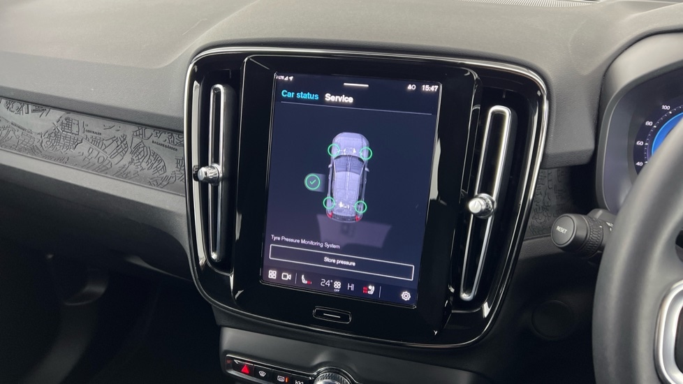 Used Volvo XC40 2024 for sale - 77071049: Photo 15