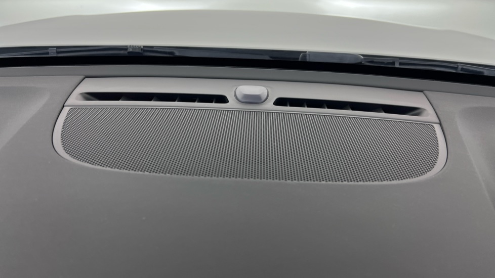 Used Volvo XC40 2024 for sale - 77071049: Photo 26