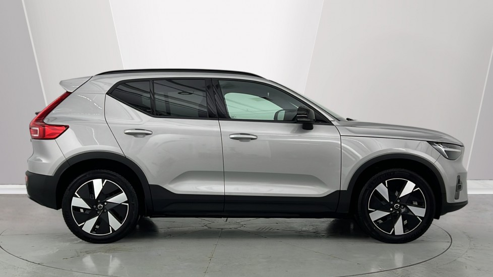 Used Volvo XC40 2024 for sale - 77071049: Photo 3