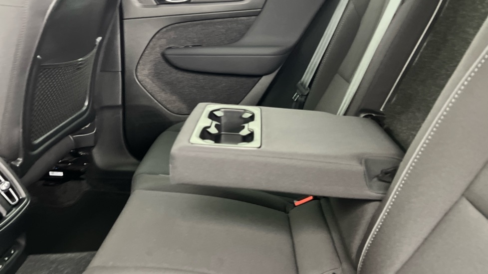 Used Volvo XC40 2024 for sale - 77071049: Photo 33