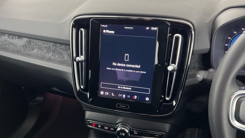 Used Volvo XC40 2024 for sale - 77071049: Photo 42