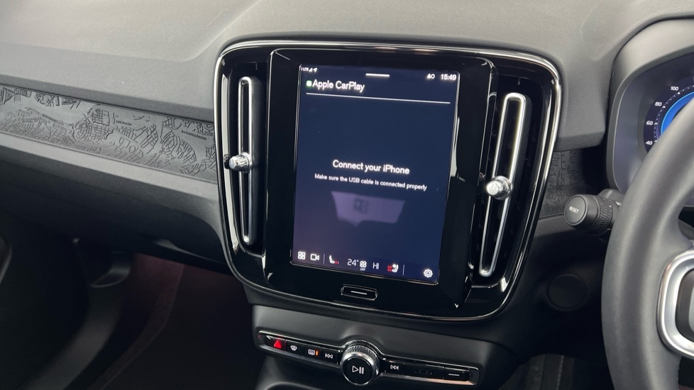 Used Volvo XC40 2024 for sale - 77071049: Photo 43