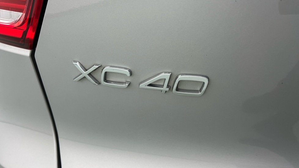 Used Volvo XC40 2024 for sale - 77071049: Photo 54