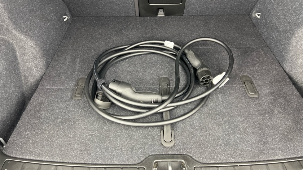 Used Volvo XC40 2024 for sale - 77071049: Photo 55