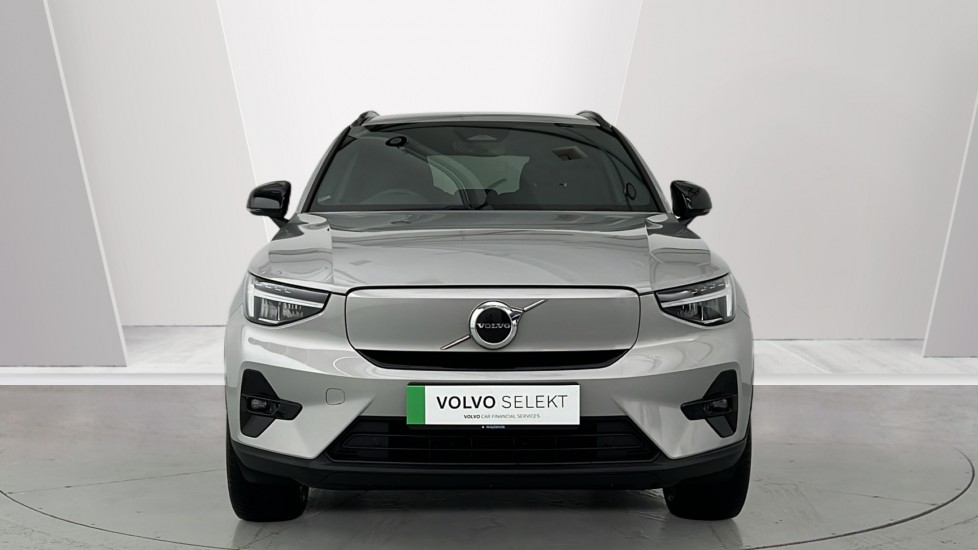 Used Volvo XC40 2024 for sale - 77071049: Photo 8