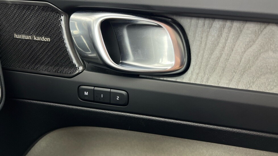 Used Volvo XC40 2024 for sale - 77799839: Photo 52