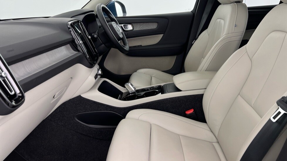 Used Volvo XC40 2024 for sale - 77799839: Photo 62