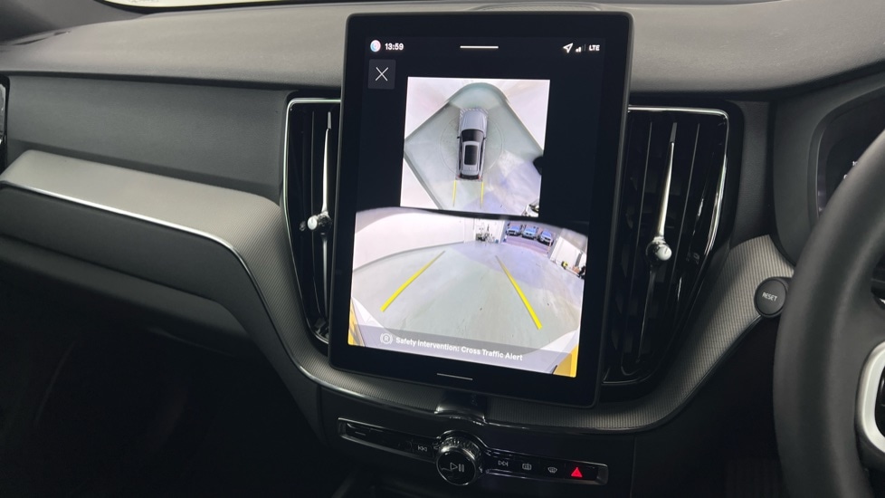 Used Volvo XC60 2025 for sale - 77333147: Photo 19