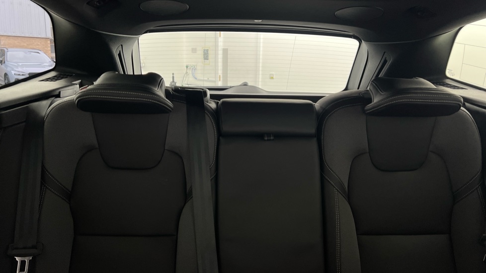 Used Volvo XC60 2025 for sale - 77333147: Photo 37