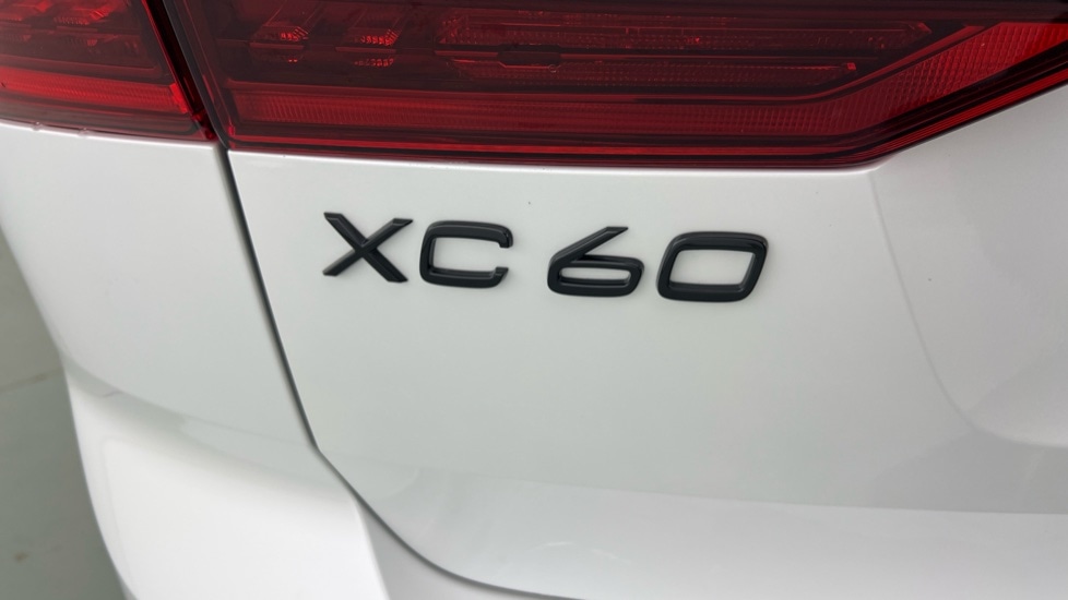 Used Volvo XC60 2025 for sale - 77333147: Photo 55