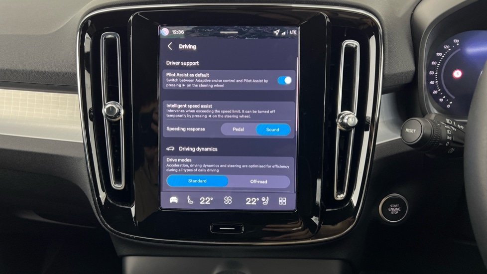 Used Volvo XC40 2025 for sale - 77244667: Photo 25