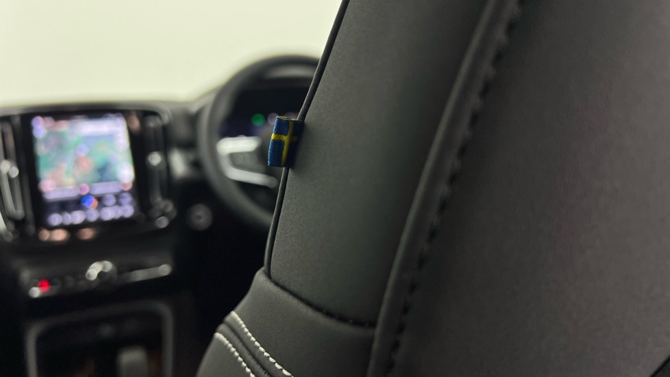 Used Volvo XC40 2025 for sale - 77244667: Photo 35