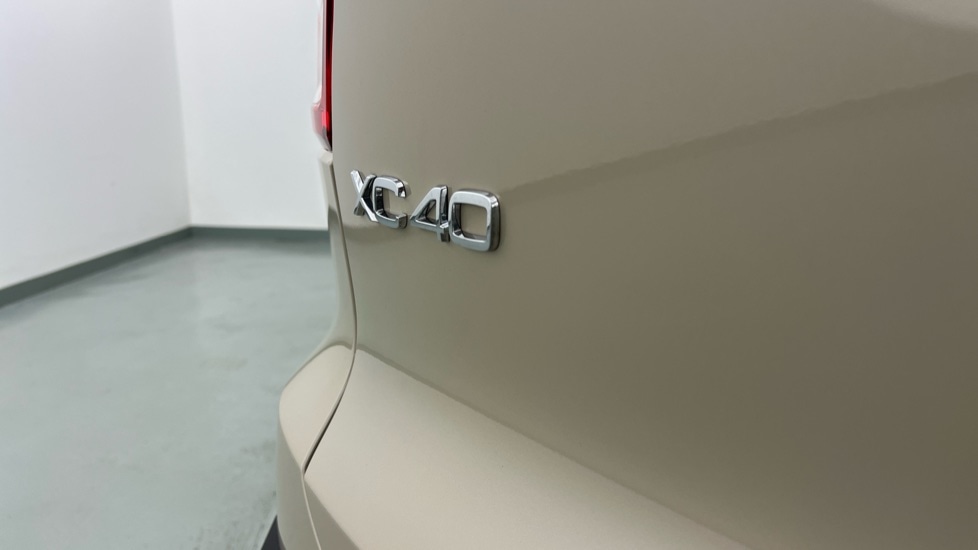 Used Volvo XC40 2025 for sale - 77244667: Photo 51