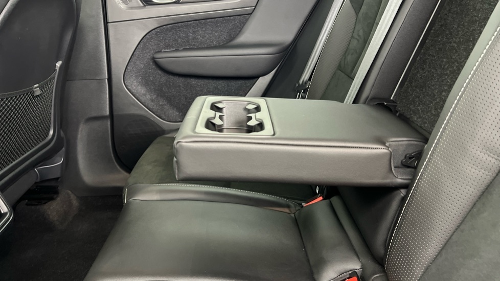 Used Volvo XC40 2018 for sale - 76928078: Photo 33