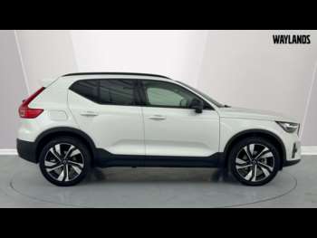 Used Volvo XC40 2023 for sale - 74996311: Photo