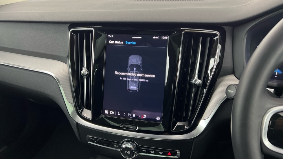 Used Volvo V60 2025 for sale - 77532022: Photo 15