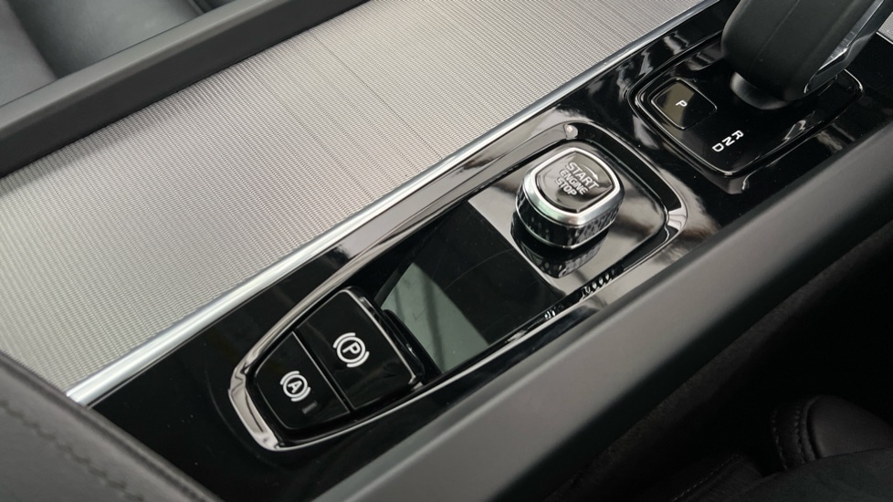 Used Volvo V60 2025 for sale - 77532022: Photo 27