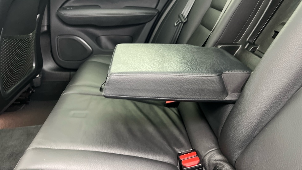 Used Volvo V60 2025 for sale - 77532022: Photo 34