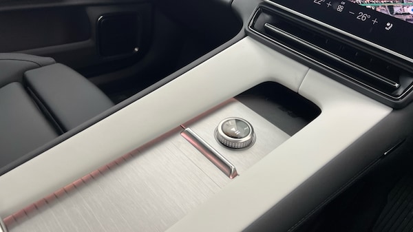 Used Polestar Polestar 4 2025 for sale - 76254977: Photo 12