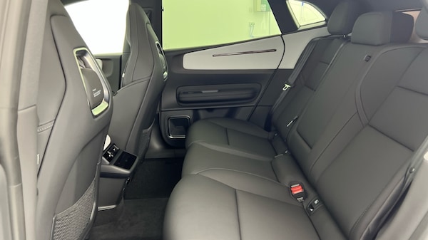 Used Polestar Polestar 4 2025 for sale - 76254977: Photo 22