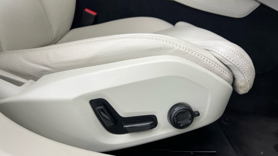 Used Volvo V60 2025 for sale - 77660335: Photo 30