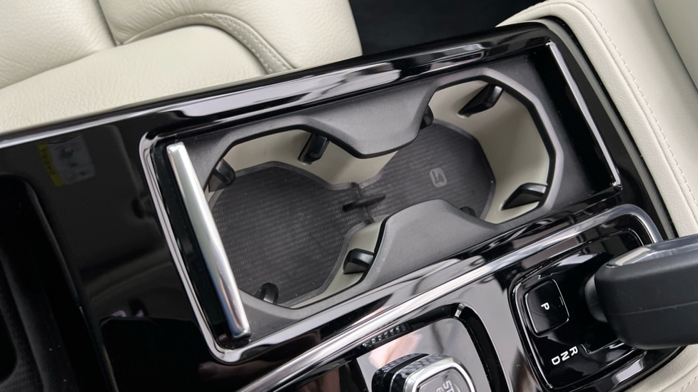 Used Volvo V60 2025 for sale - 77660335: Photo 49