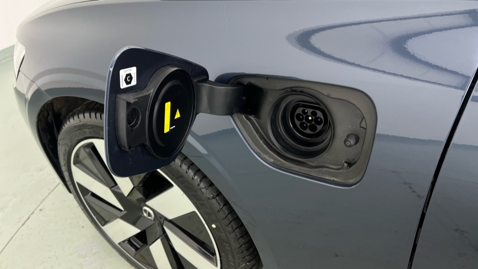 Used Volvo V60 2025 for sale - 77660335: Photo 66