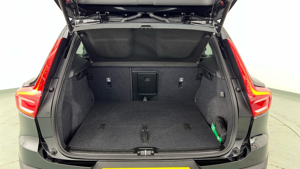 Used Volvo XC40 2025 for sale - 77552258: Photo 13