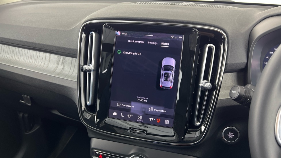 Used Volvo XC40 2025 for sale - 77552258: Photo 14