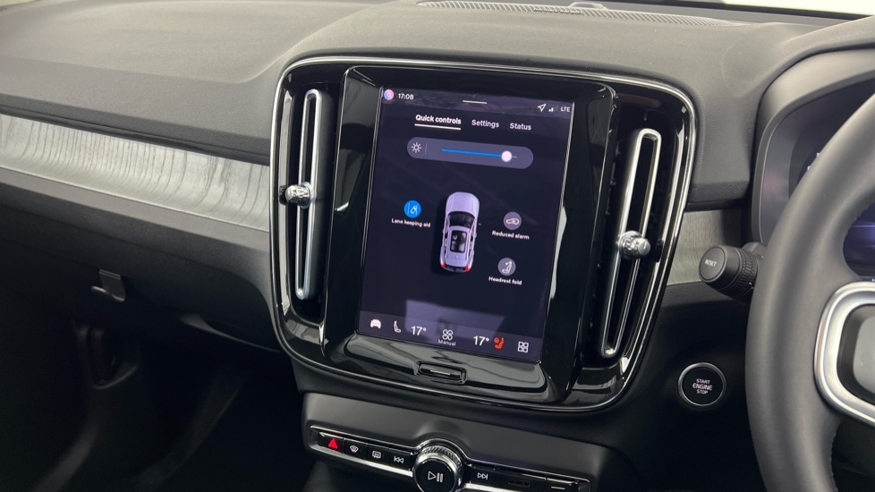 Used Volvo XC40 2025 for sale - 77552258: Photo 43