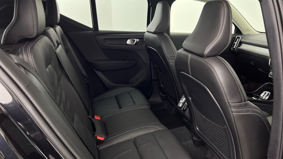 Used Volvo XC40 2025 for sale - 77552258: Photo 6