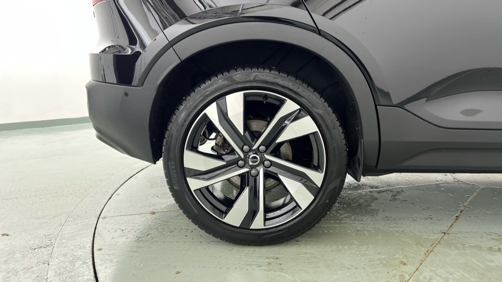 Used Volvo XC40 2025 for sale - 77552258: Photo 9