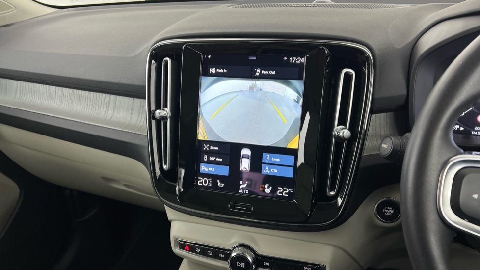 Used Volvo XC40 2021 for sale - 77890047: Photo 19