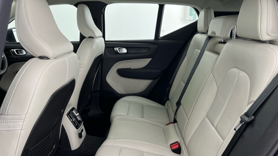 Used Volvo XC40 2021 for sale - 77890047: Photo 33