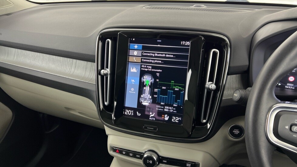 Used Volvo XC40 2021 for sale - 77890047: Photo 44