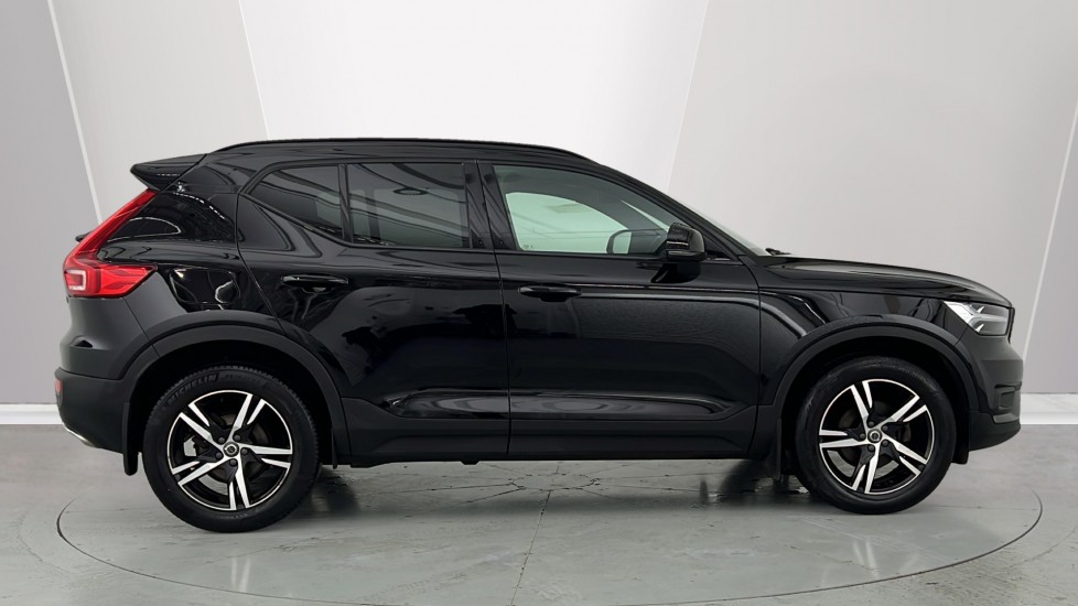 Used Volvo XC40 2018 for sale - 76709411: Photo 3