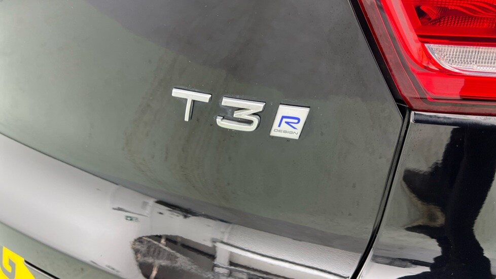 Used Volvo XC40 2018 for sale - 76709411: Photo 46