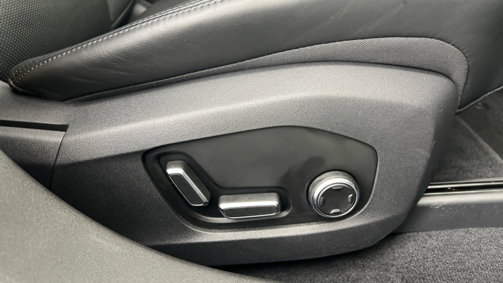 Used Polestar Polestar 4 2025 for sale - 76834902: Photo 40