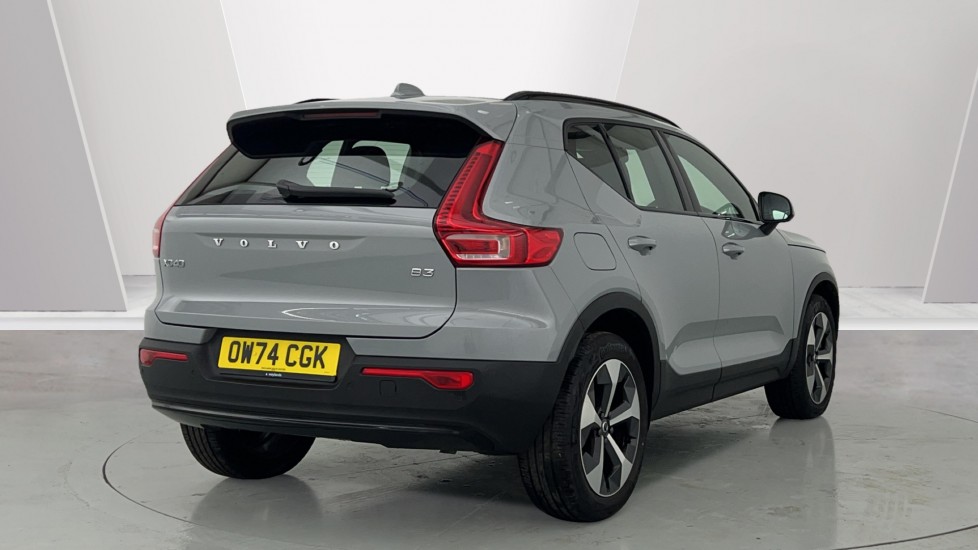 Used Volvo XC40 2024 for sale - 76055618: Photo 2