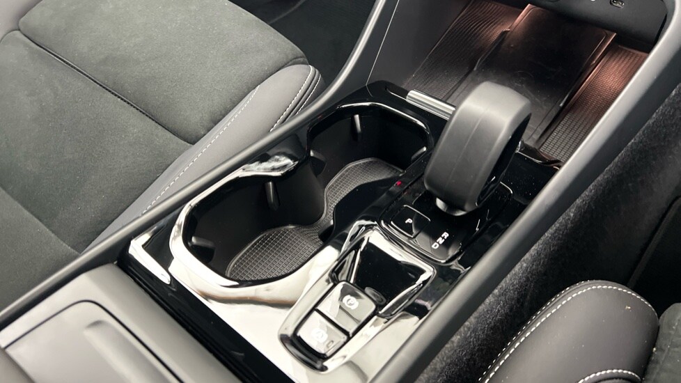 Used Volvo XC40 2024 for sale - 76055618: Photo 24