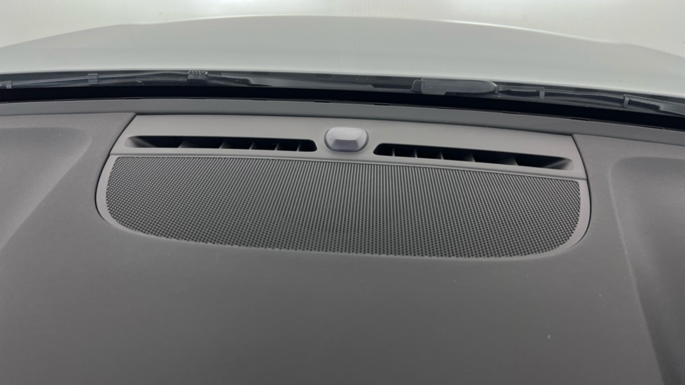 Used Volvo XC40 2024 for sale - 76055618: Photo 25