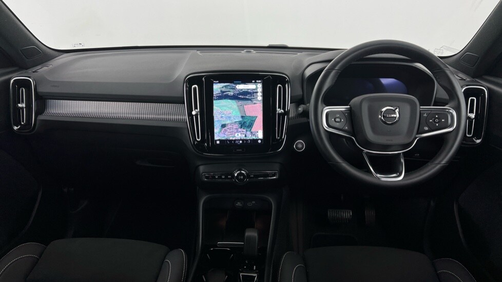 Used Volvo XC40 2024 for sale - 76055618: Photo 5