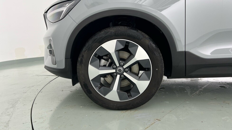Used Volvo XC40 2024 for sale - 76055618: Photo 60