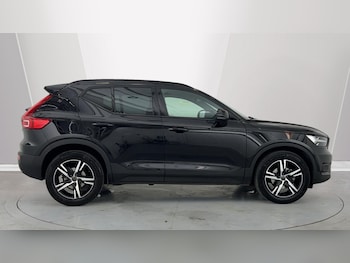 Used Volvo XC40 2021 for sale - 75776002: Photo