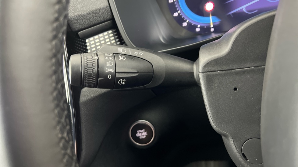 Used Volvo XC40 2024 for sale - 76519321: Photo 20