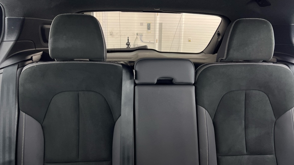 Used Volvo XC40 2024 for sale - 76519321: Photo 36