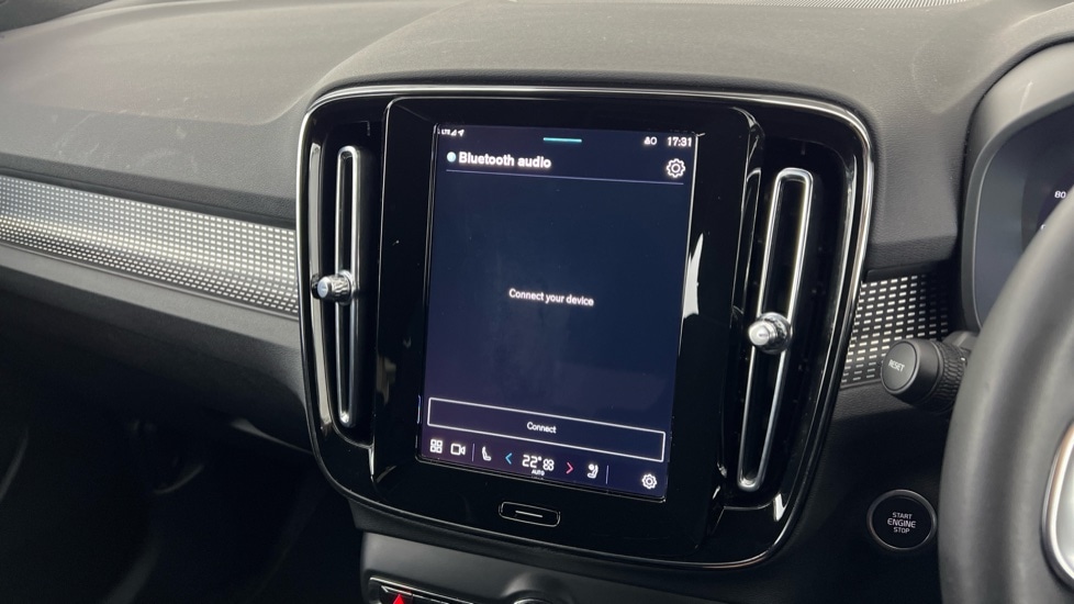 Used Volvo XC40 2024 for sale - 76519321: Photo 40